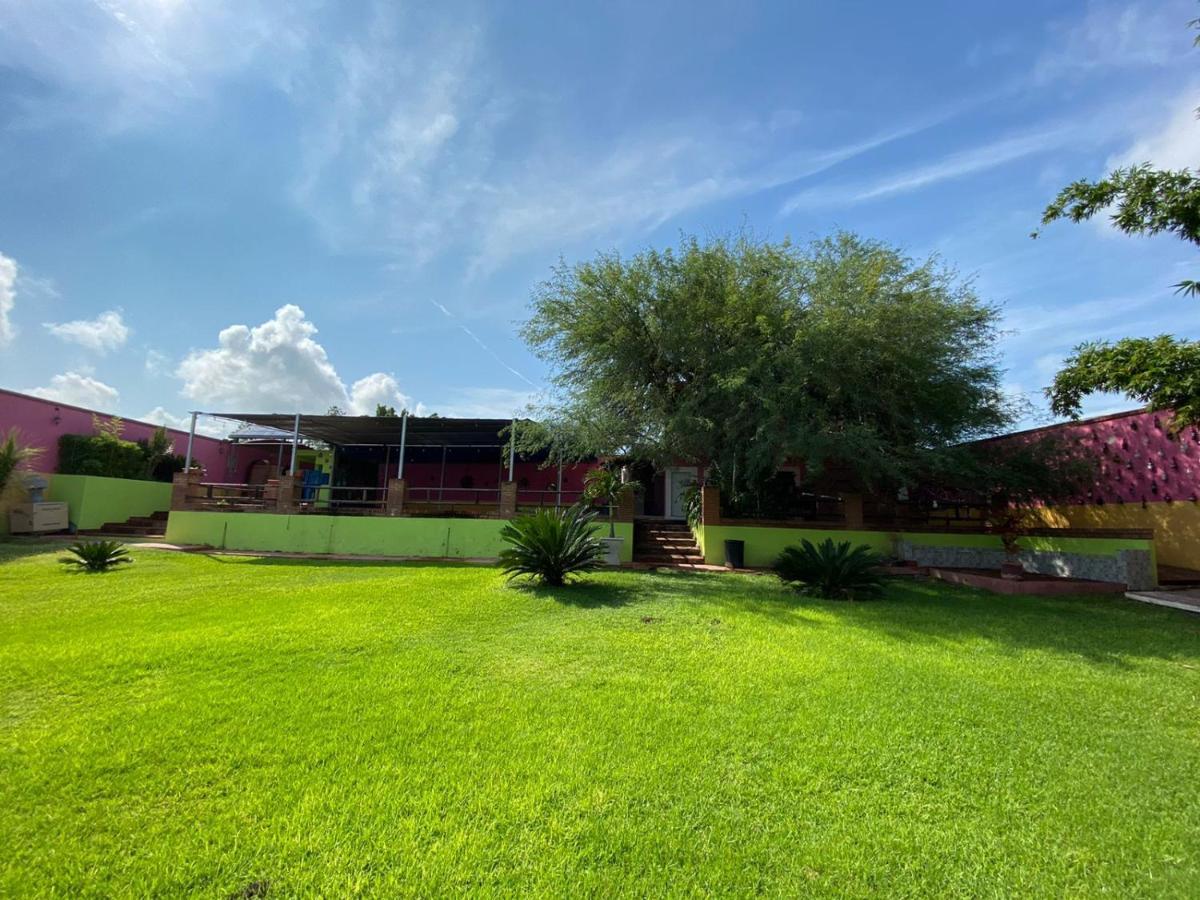 Hotel La Estancia Río Verde Exterior foto